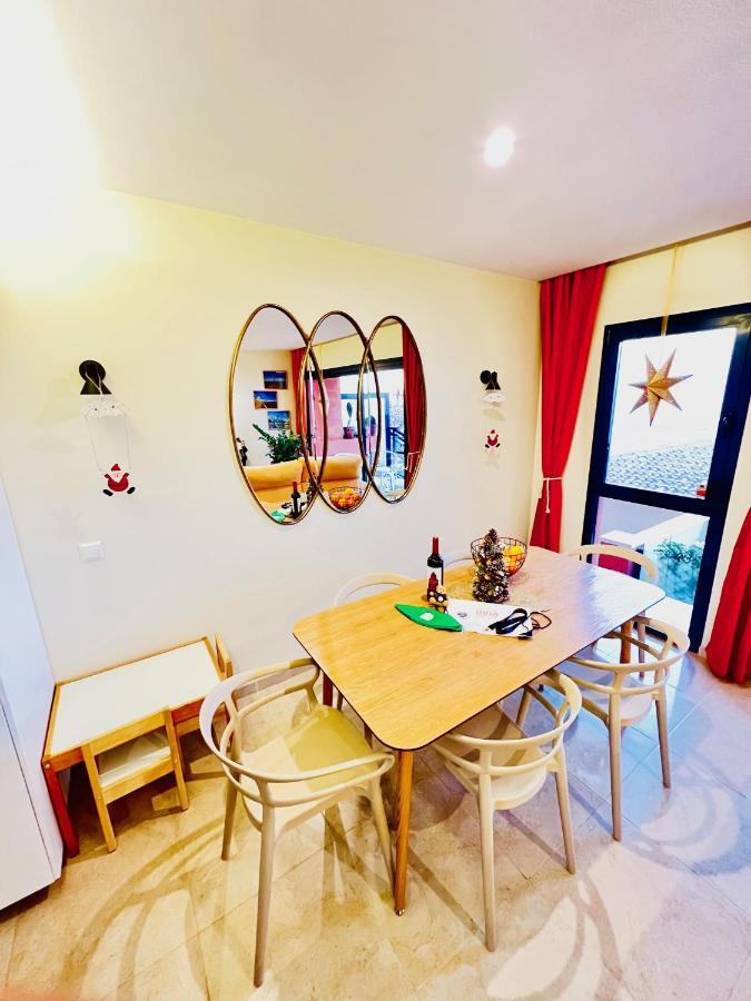 Sunny Castillo Apartment Costa De Antigua Exterior foto